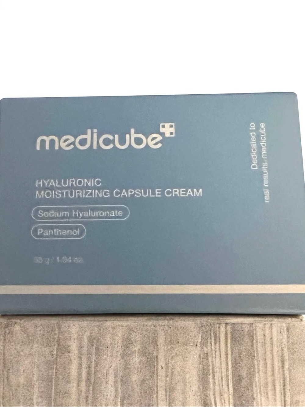 Medicube Hyaluronic Moisturizing Capsule Cream — Blue